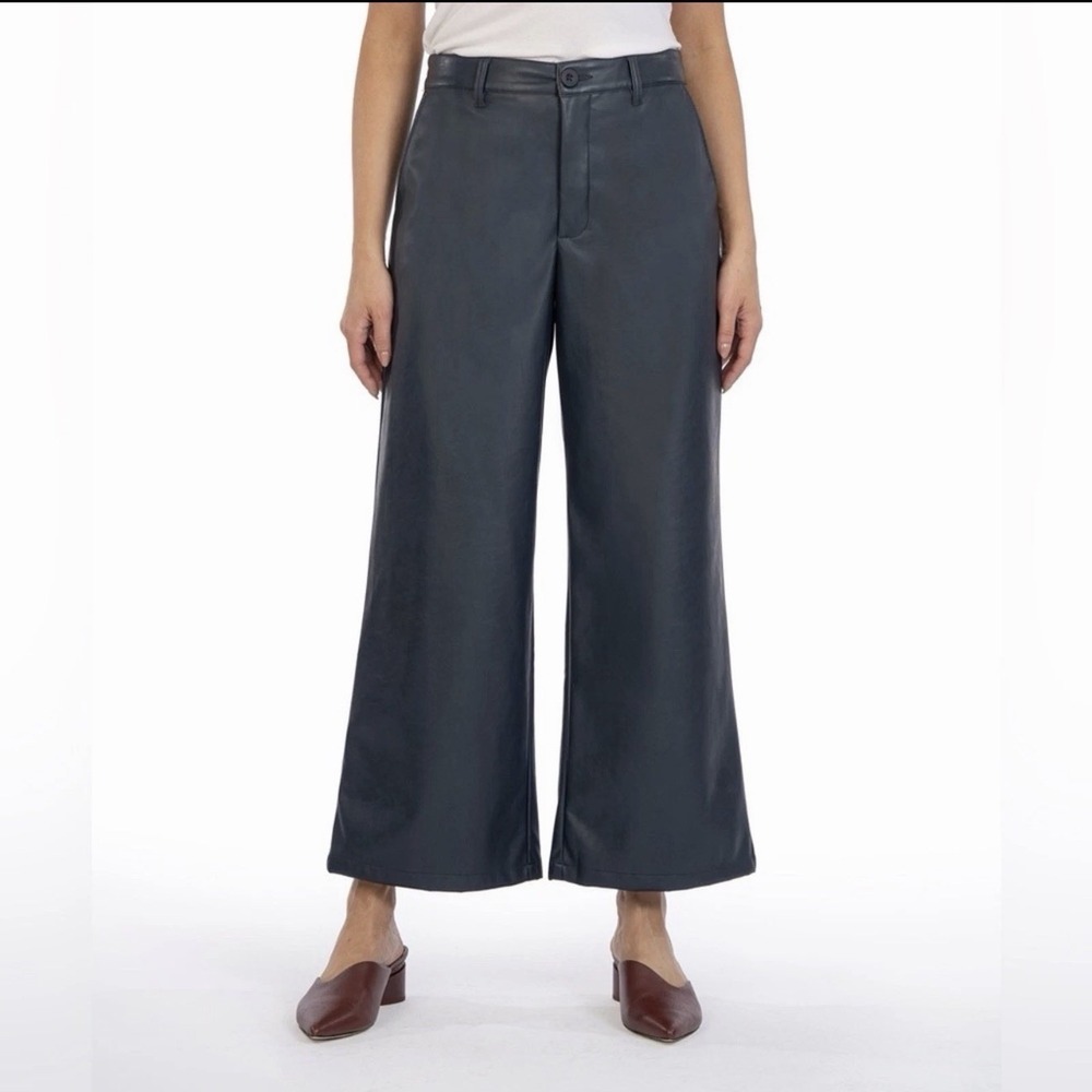 Kut from the Kloth Aubrielle Wide Leg Faux Leather Pants Womens 18 Navy Blue NWT